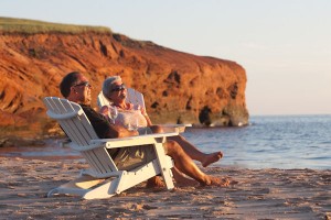 Enjoying Îles de la Madeleine's beaches © Sébastien Larose