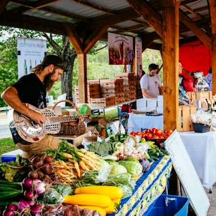 Marché public de Rivière-du-Loup au Bas-Saint-Laurent