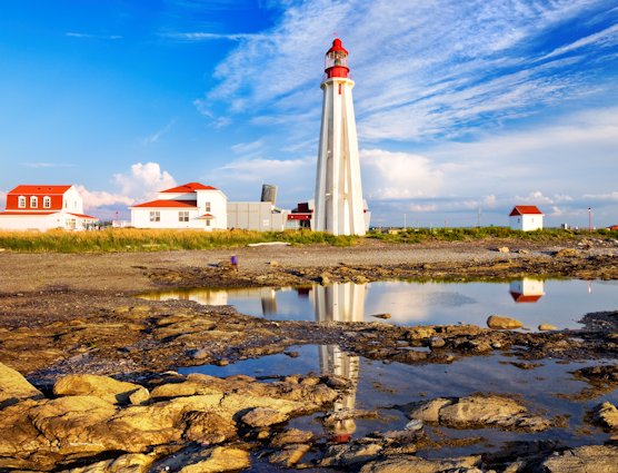 Pointe-au-Père Lighthouse