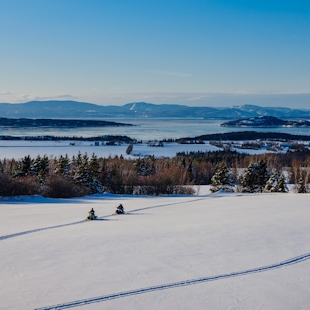 Snowmobilers in Notre-Dame-du-Portage in Bas-Saint-Laurent