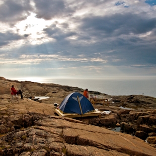 Seaside campsite in Côte-Nord