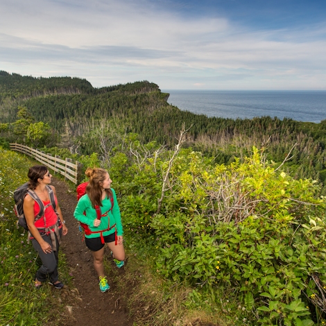 Randonnée pédestre au parc national Forillon, Gaspésie