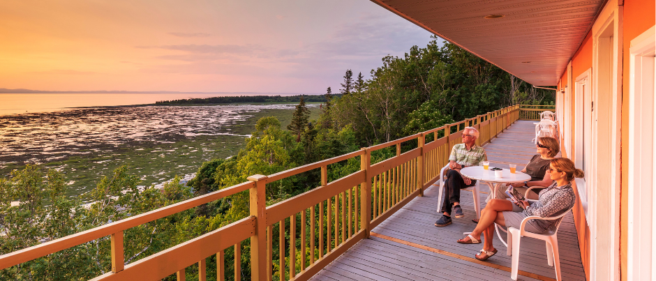 Auberge de l'Anse, Rivière-du-Loup, Bas-Saint-Laurent - Photo Credit: Mathieu Dupuis Motels in Eastern Québec: Recommended Places to Stay on a Road Trip