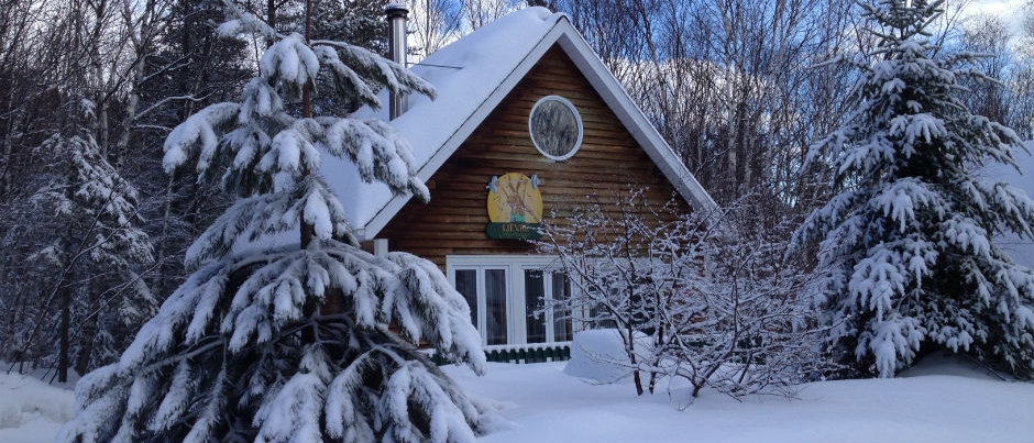 The Domaine des Dunes, just outside the picturesque village of Tadoussac - Photo Credit: Domaine des Dunes Snowmobile-Friendly Lodging in Côte-Nord