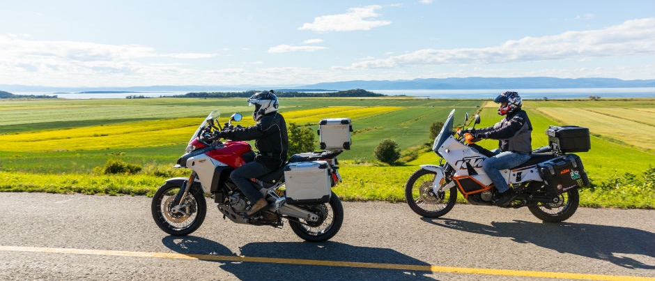 Escapade à moto dans l’est du Québec : on répond à vos questions!