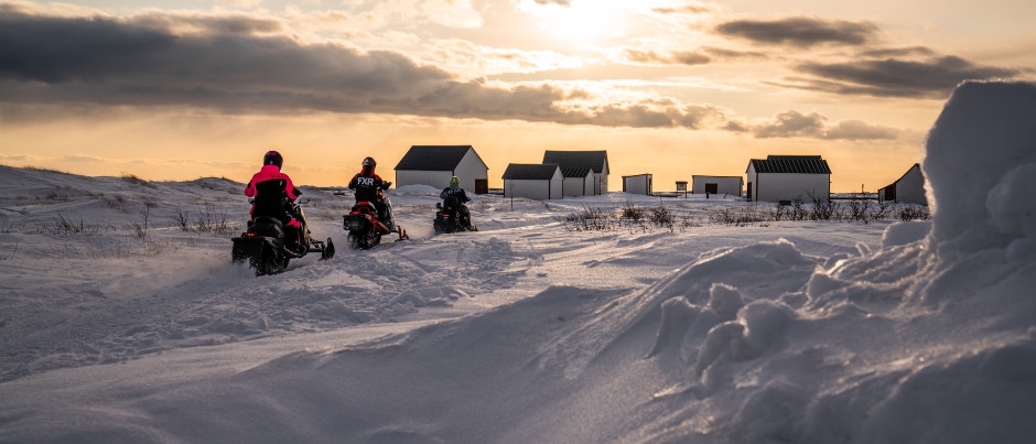 Snowmobiling in Côte-Nord: A Glimpse of What Awaits You!