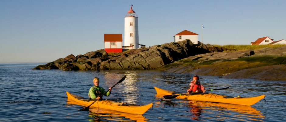 Découvrez l'Île verte sous un autre angle - Crédit photo : Marc Loiselle Le Bas-Saint-Laurent, haut lieu du kayak de mer