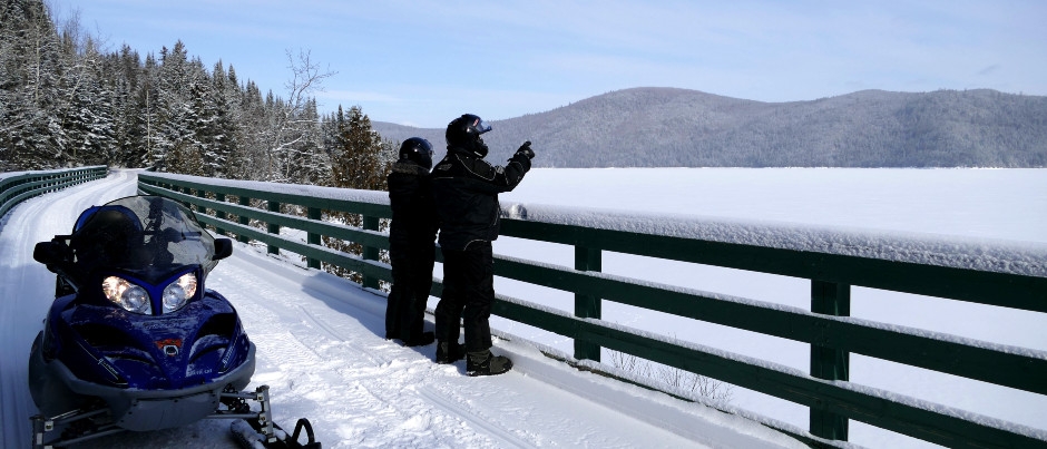 What to See by Snowmobile in Eastern Québec: Lake Témiscouata