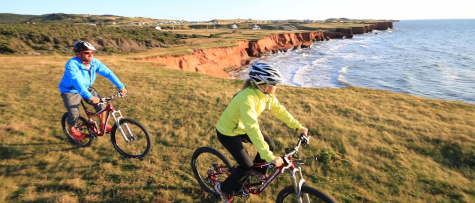 Le Québec maritime en vélo