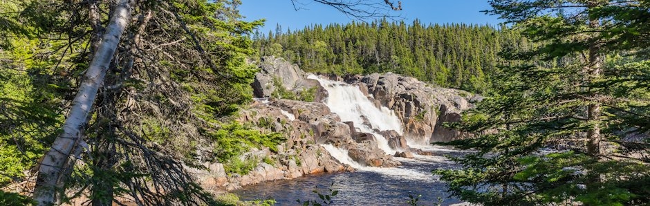 Rivière-au-Tonnerre à Pointe-des-Monts