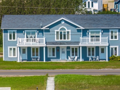 Seaside Condos in Longue-Pointe-de-Mingan