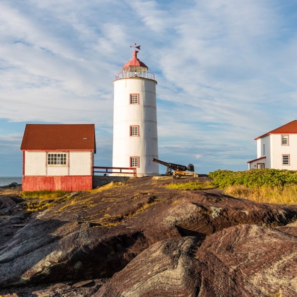 The Lighthouse Trail Québec Maritime - 