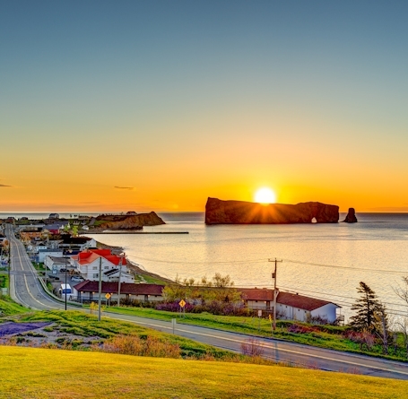 Canada – Un voyage de Québec vers la Gaspésie a travers les paroisses au 19 eme siècle Sejour-perce-getaway