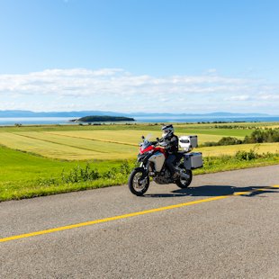 Motocycliste à Kamouraska