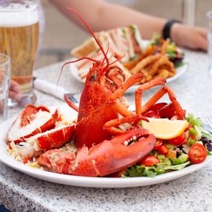 Assiette de homard